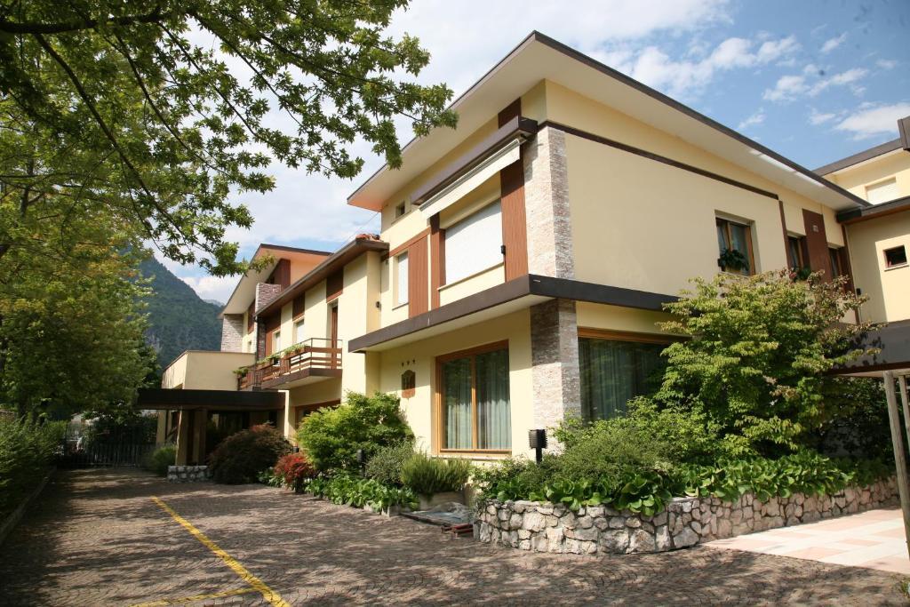 Benito Hotel Ponte nell'Alpi